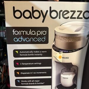 Baby Brezza Formula Pro Advanced